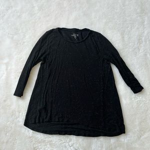 Loft bracelet sleeve black speckled tee